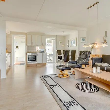 Lejlighed Helvig - 2-3km From The Sea By Interhome *