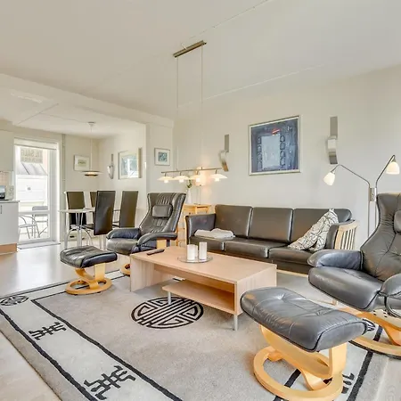 Helvig - 2-3km From The Sea By Interhome Lejlighed